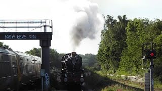 5043 Earl of Mount Edgcumbe & 37240 Vintage Trains The Whistling Ghost also return of D1935 30/05/26