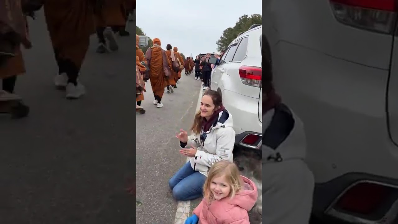 Walking toward our night rest stop at Randolph-Macon College in Ashland, VA USA 🇺🇸 