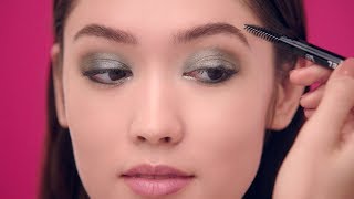 Create a Metallic Look by Layering Les 9 Ombres Édition N°2: Quintessence – CHANEL Makeup Tutorials