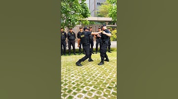 Self defense seminar for security guards collar grab scenario #motivational #martialarts #vothuat