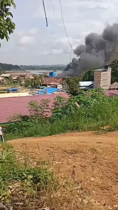 Kebakaran 65/70, desa Segihan Sebulu, kab. Kukar, Rabu, 6/8/25, 09;40@sangfakir75