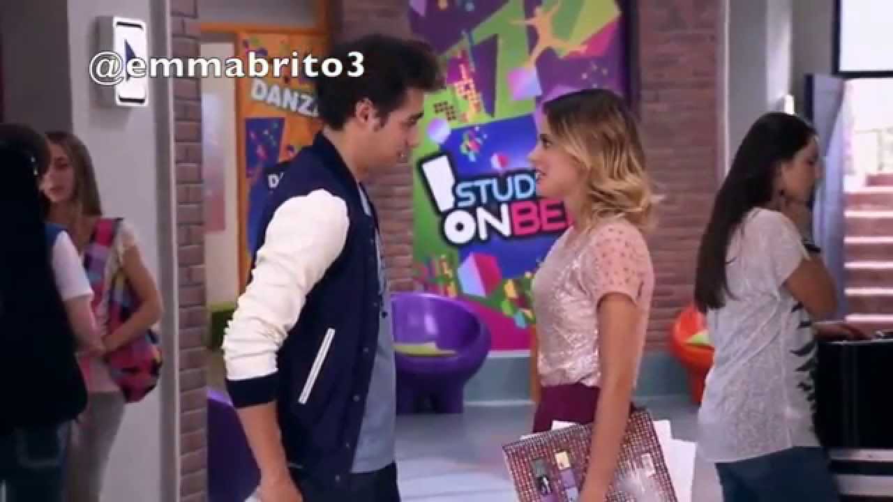 Violetta 3 - León va al Studio a cantar con el grupo (03x53)