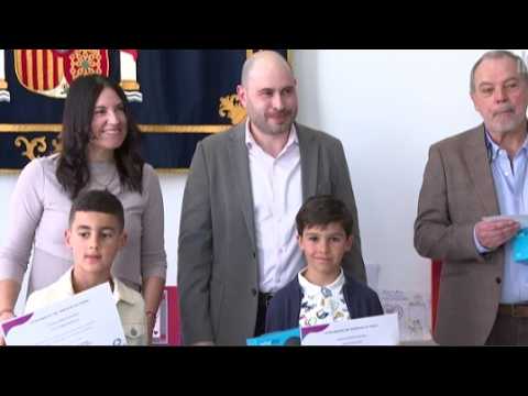 Entrega de Premios en Delegaci&oacute;n a estudiantes por el Concurso Escolar sobre igualdad