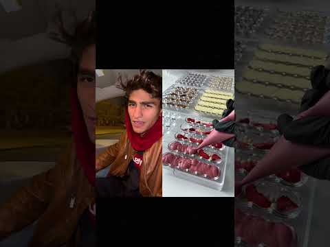 ضربوني يا ريس#دويتو #اكسبلور #ملخص #food #duet #freefire #gaming ضربوني يا ريس#دويتو #اكسبلور #ملخص #food #duet #freefire #gaming Thumbnail