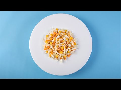 სალათის ასორტი იოგურტის დრესინგით