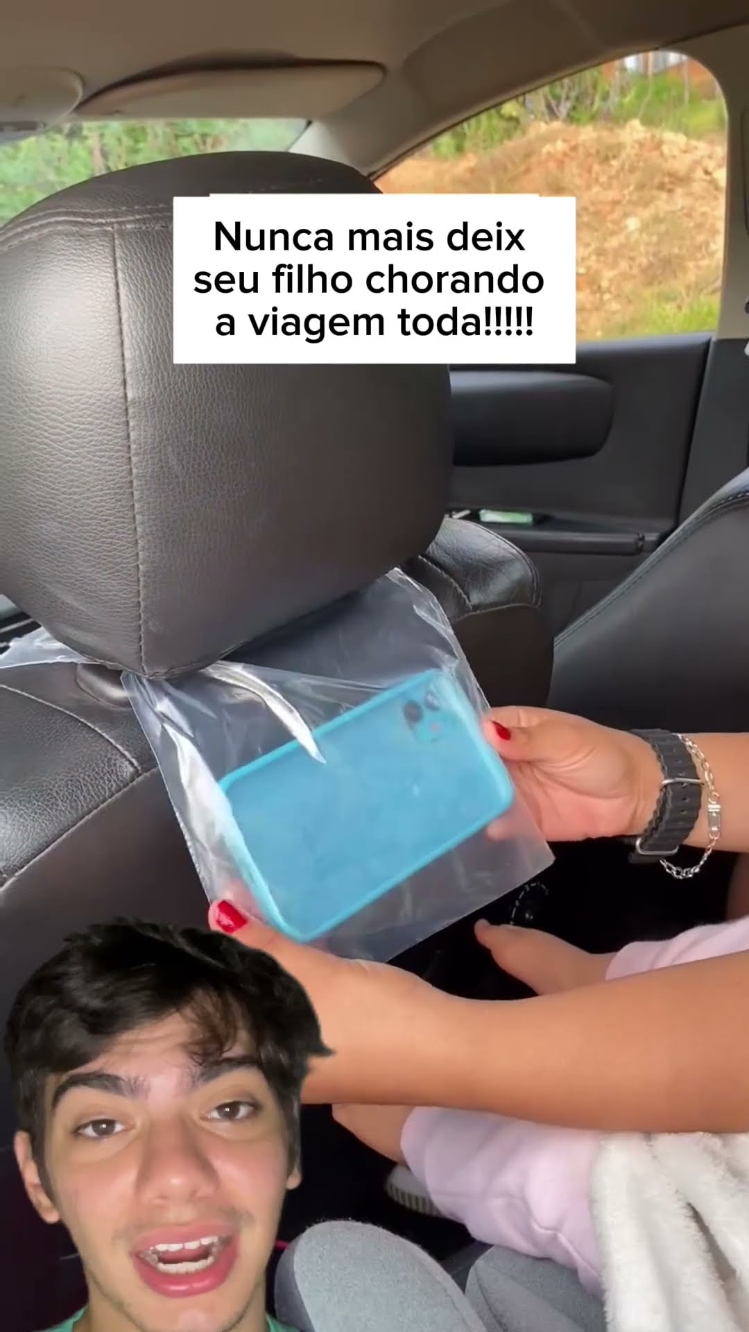 Suporte de celular improvisado pro carro! ?? Testa aí e me conta!