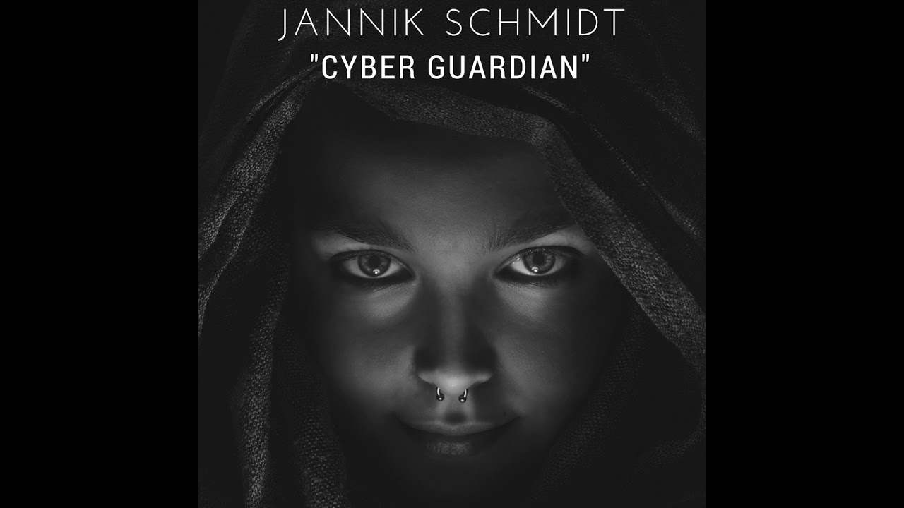CYBER GUARDIAN (Hybrid Dramatic Orchestra)