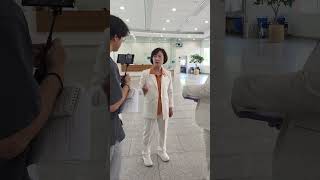 민중의소리 기자의 끈질긴 질문에도 끝까지 답해 주시는 추미애 의원 역시 다릅니다!