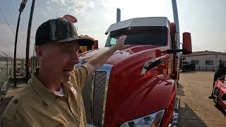 Peterbilt 579 Wait is Over- Welcome to my Crib by Troy Massey 31,718 views 1 year ago 7 minutes, 23 seconds