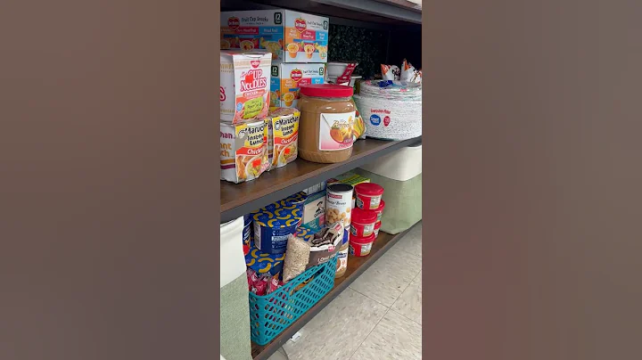 Coffee shop creates community food bar to help families in need amid lapse in SNAP benefits