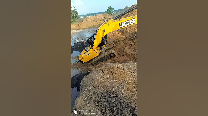 Lifting by jcb nxt 205