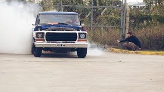 ¡FORD F100 DE PICADAS! Cero campo y mucha pista...