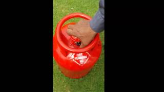 Removing Cylinder Regulator