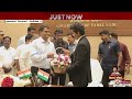 TVKVijay | முதல்வர் நாற்காலியில் அமர்ந்து பச்சை பேனாவில் எழுதிய விஜய்..#Breaking | CM Vijay