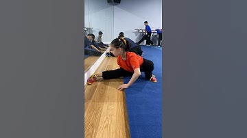 How We Do Wushu Splits Training. Keep showing up!