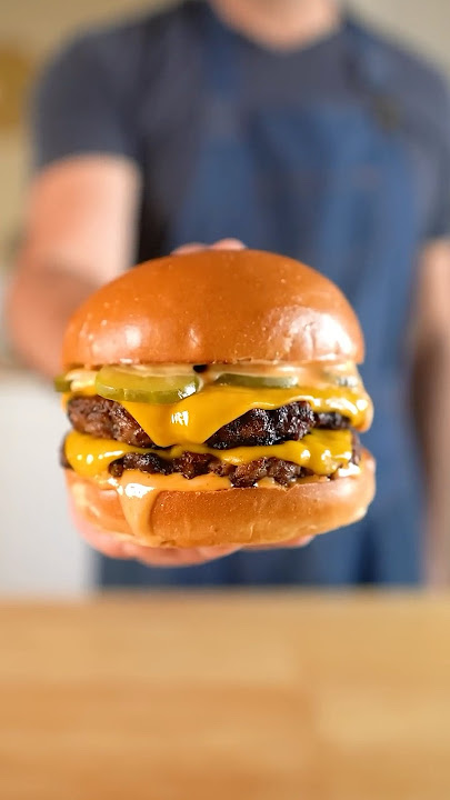 Vegan SMASH BURGERS!