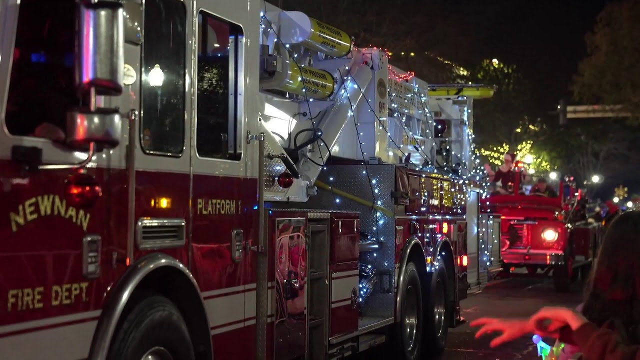 Newnan Christmas Parade 2025