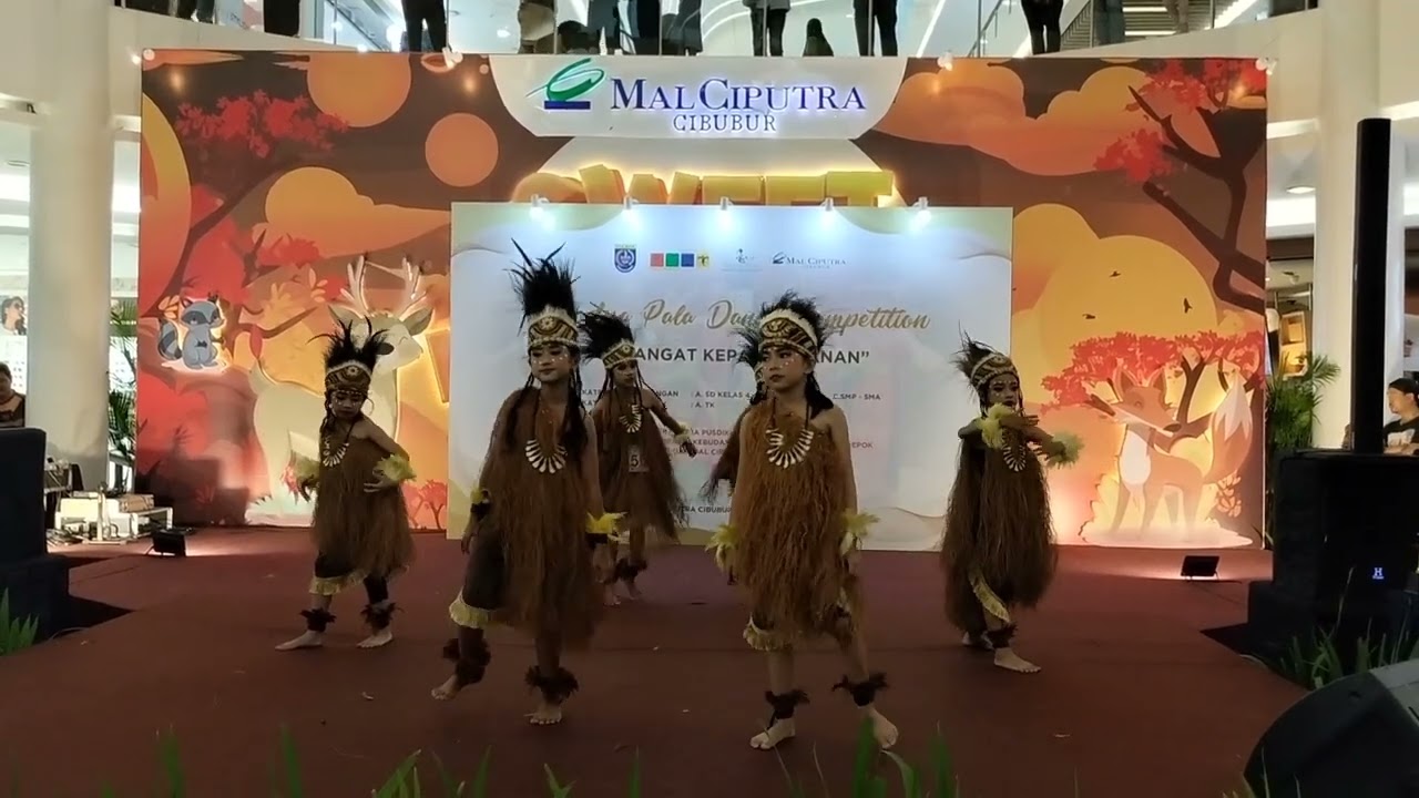 Tari Kreasi Papua Mambo Simbo Ayodyapala cabang Stadela