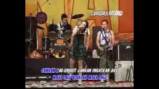 SONATA - Masa Lalu - Deviana Safara-