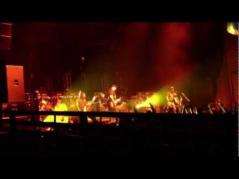 Hatebreed - "To The Threshold" Live Pittsburgh