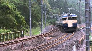中央線　115系山スカ　朝日に染まる　笹子　20121020
