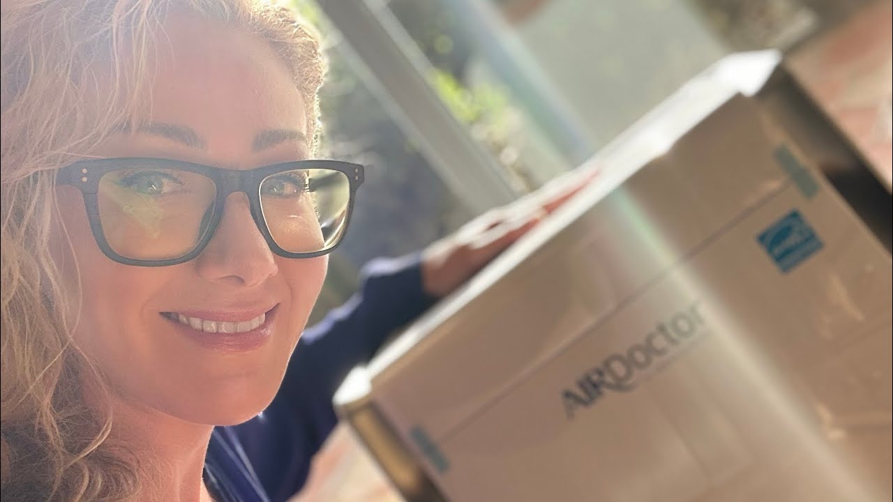 Clean Air for Clear Skin? Expert Tips and AirDoctor AD3500 Review 