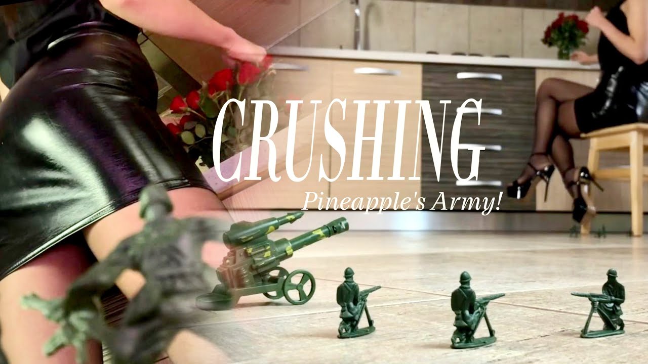 Каблуки и попа Пи против армии ананаса! Странное, но удовлетворяющее раздавливание! ASMR