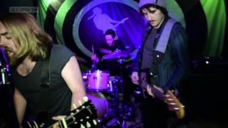 Late Landing - Never Let It Show | Live at Captain Toms