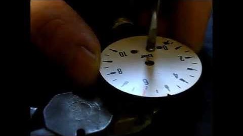 One way to make a dial indicator (gauge) from a pressure gage DIY