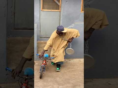 سارقها و عم يرقص كمان 