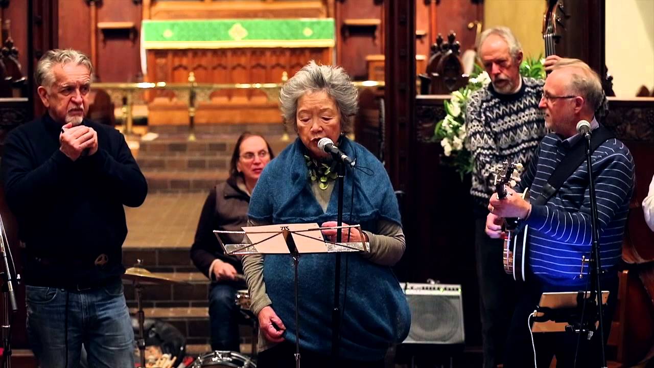 Adrienne Clarkson practises her tribute in song to Stompin' Tom