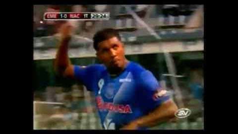 Emelec 1 - El Nacional 0   27/04/2010