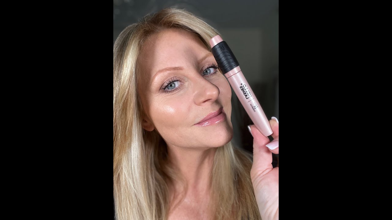 HELLO LASHES - IT COSMETICS MASCARA