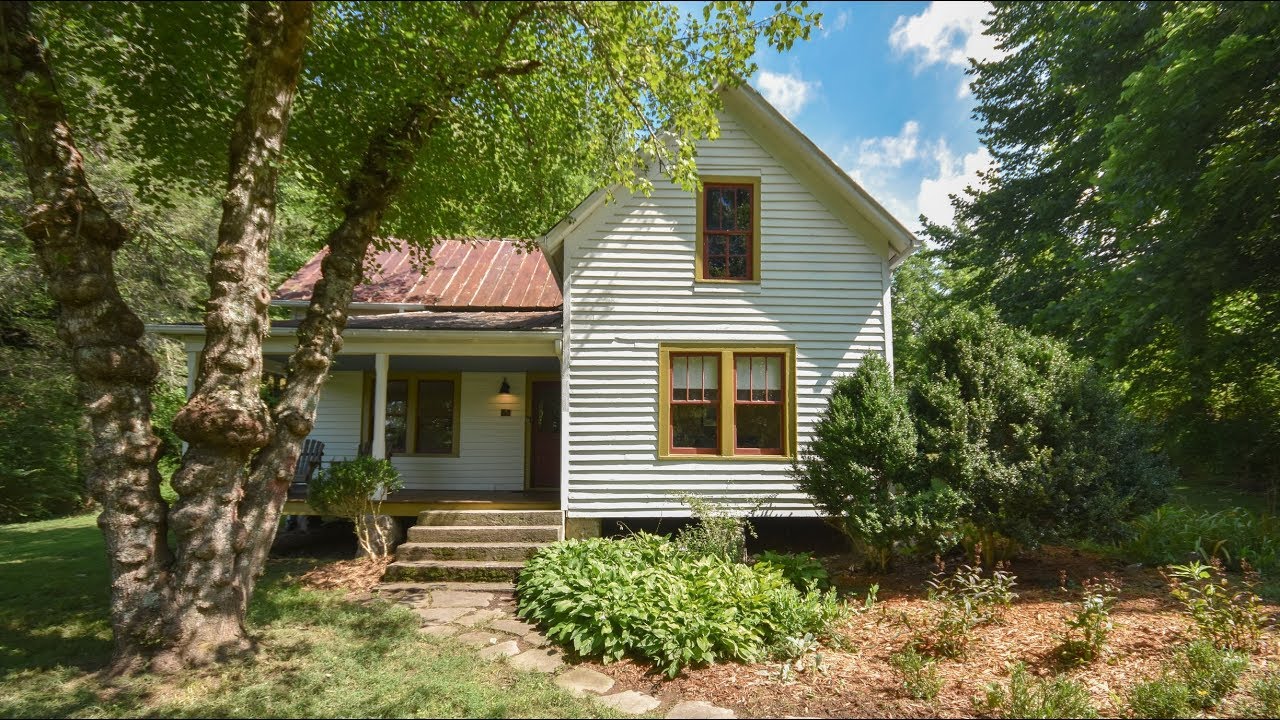 SOLD Restored Farmhouse on 8 Conserved Acres 40 Queen Branch Road