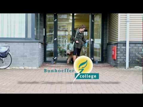 Bonhoeffer College Enschede - schoolhond Indy