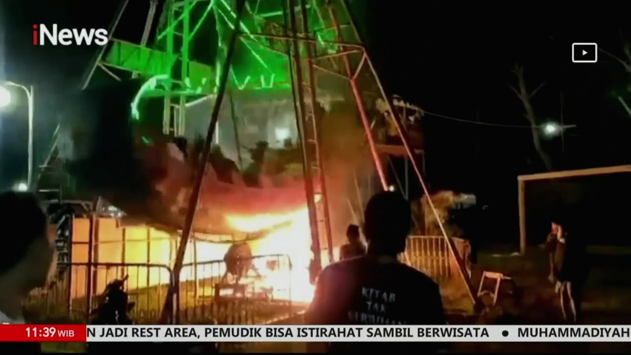 Kora-Kora Terbakar, Penumpang Panik Coba Selamatkan Diri #iNewsSiang 26/04
