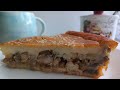 Нежнейший пирог на кефире с курицей и грибами
