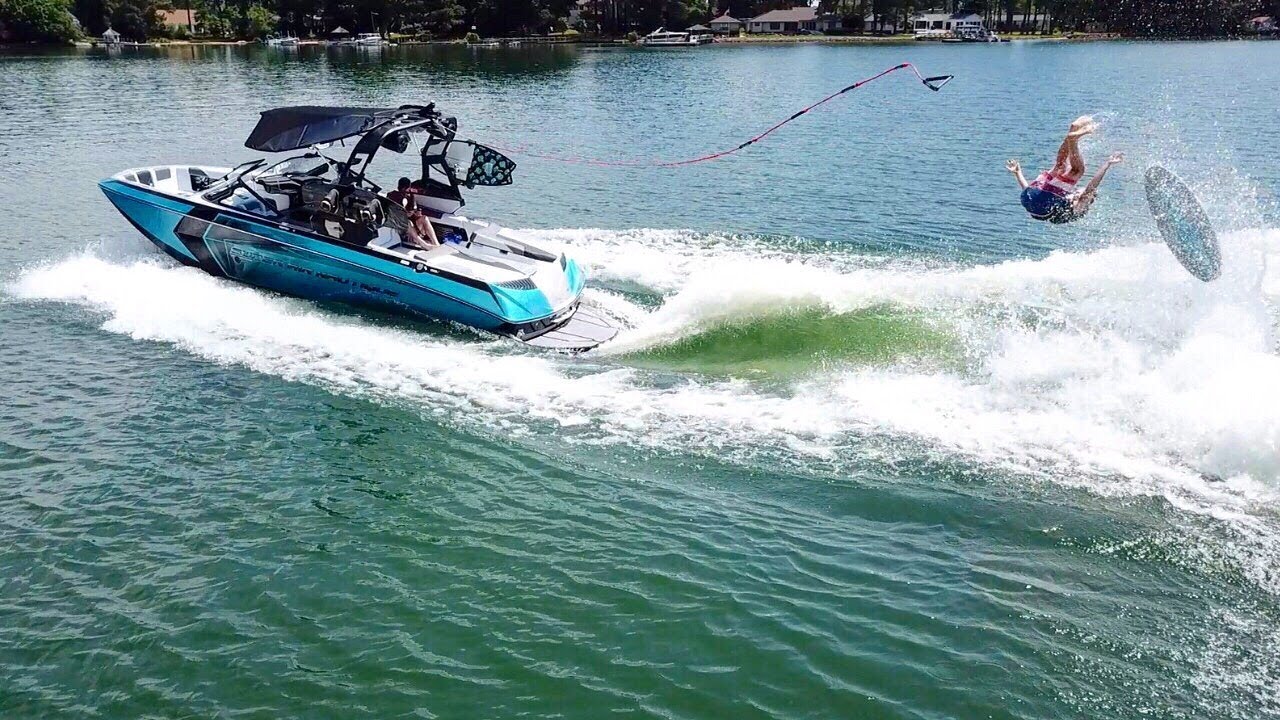Wakesurfing Behind The 2019 Super Air Nautique G23!! YouTube