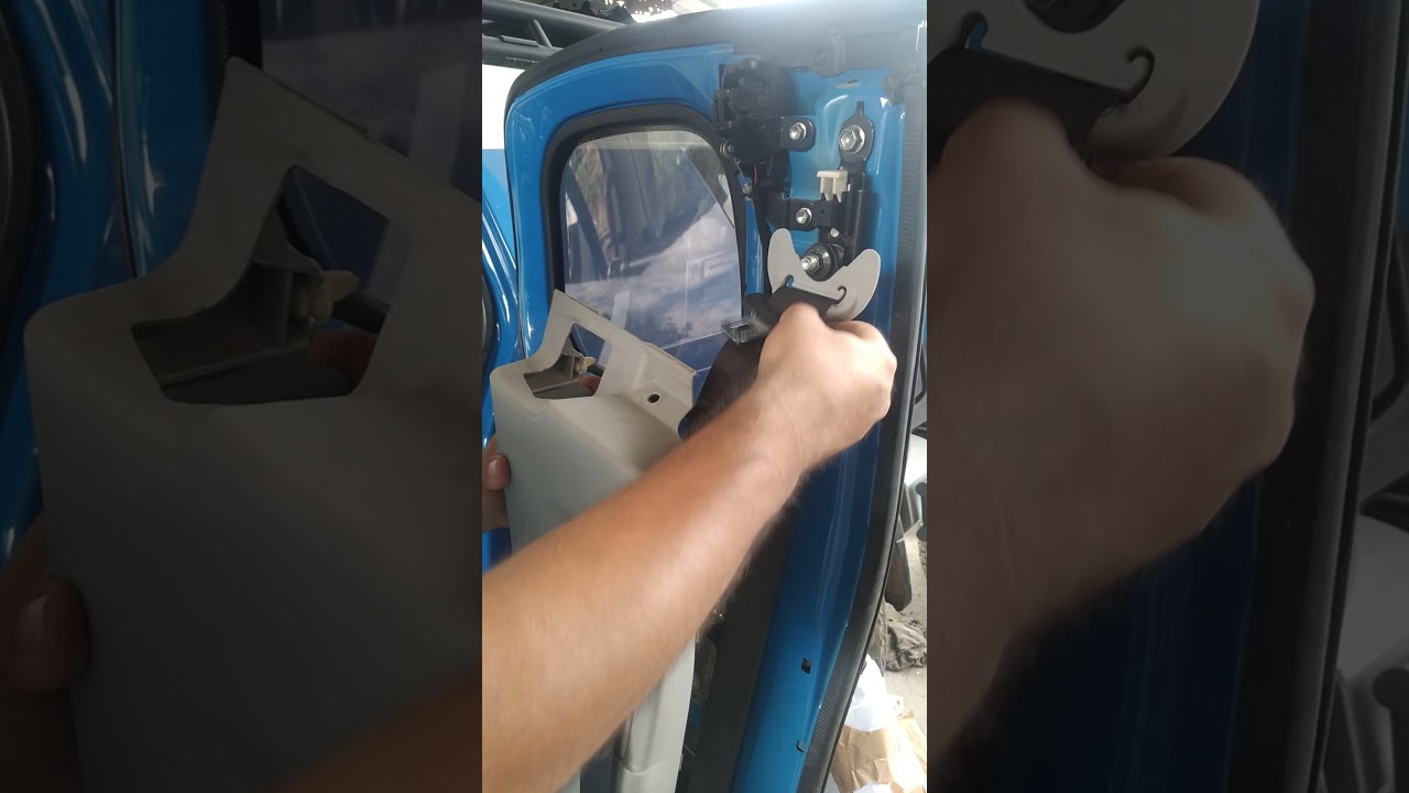 Toyota FJ Cruiser 2007, cambio de cinturon izquierdo