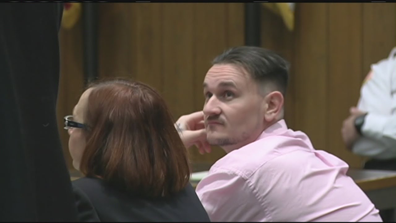 Jury deliberations continue in triple murder case - YouTube