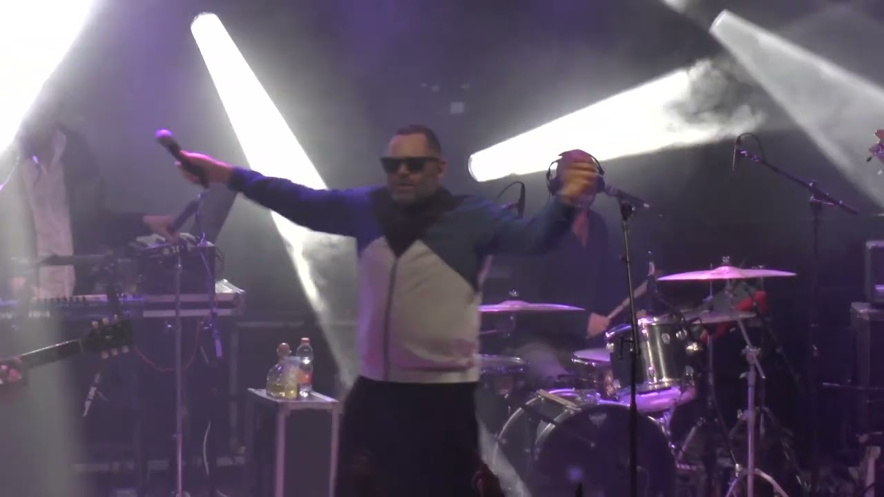 מרסדס בנד בבארבי נמל יפו - עד מתי