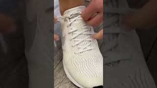 Как правильно шнуровать кроссовки