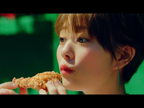 [일본광고] 타카하타 미츠키, KFC 高畑充希 ケンタッキー グリーンホットチキン CM グリーンホットは爽っ辛篇 「新登場。グリーンホットチキン」