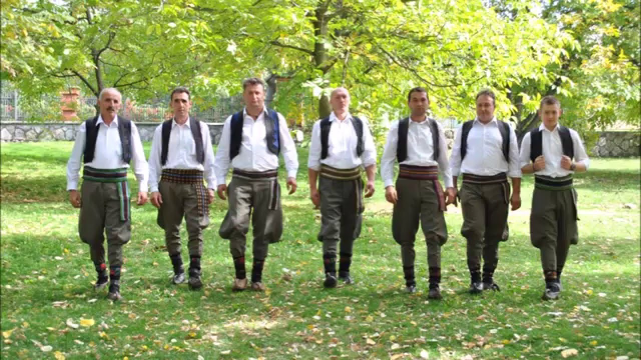 Vetar duva preko grada - Lunovacka moba