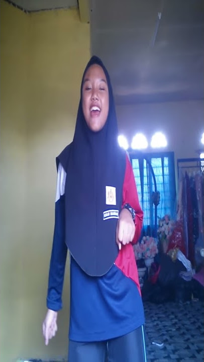 Budak sekolah makin berani gelek