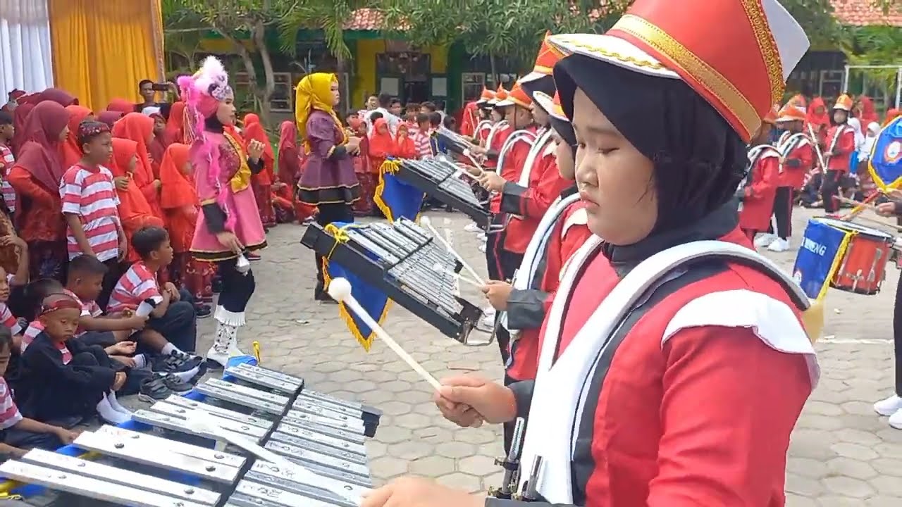 Atraksi Drumband SDN Jungcangcang 1 Museum Goes To School 2024