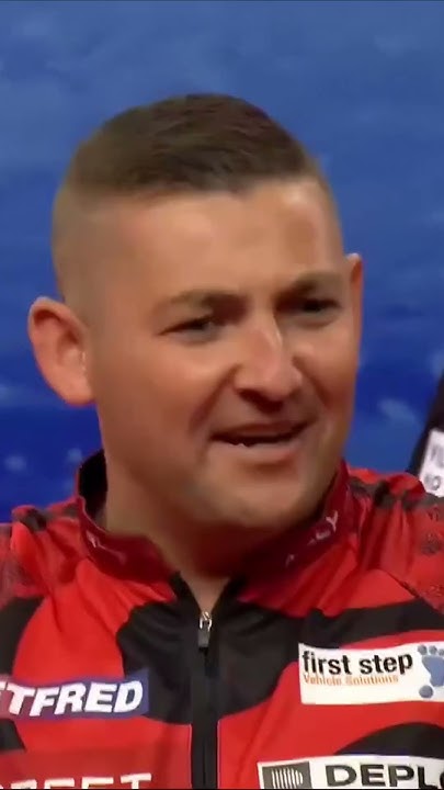 the-fans-don-t-stop-singing-nathan-aspinall-walk-on-world-matchplay