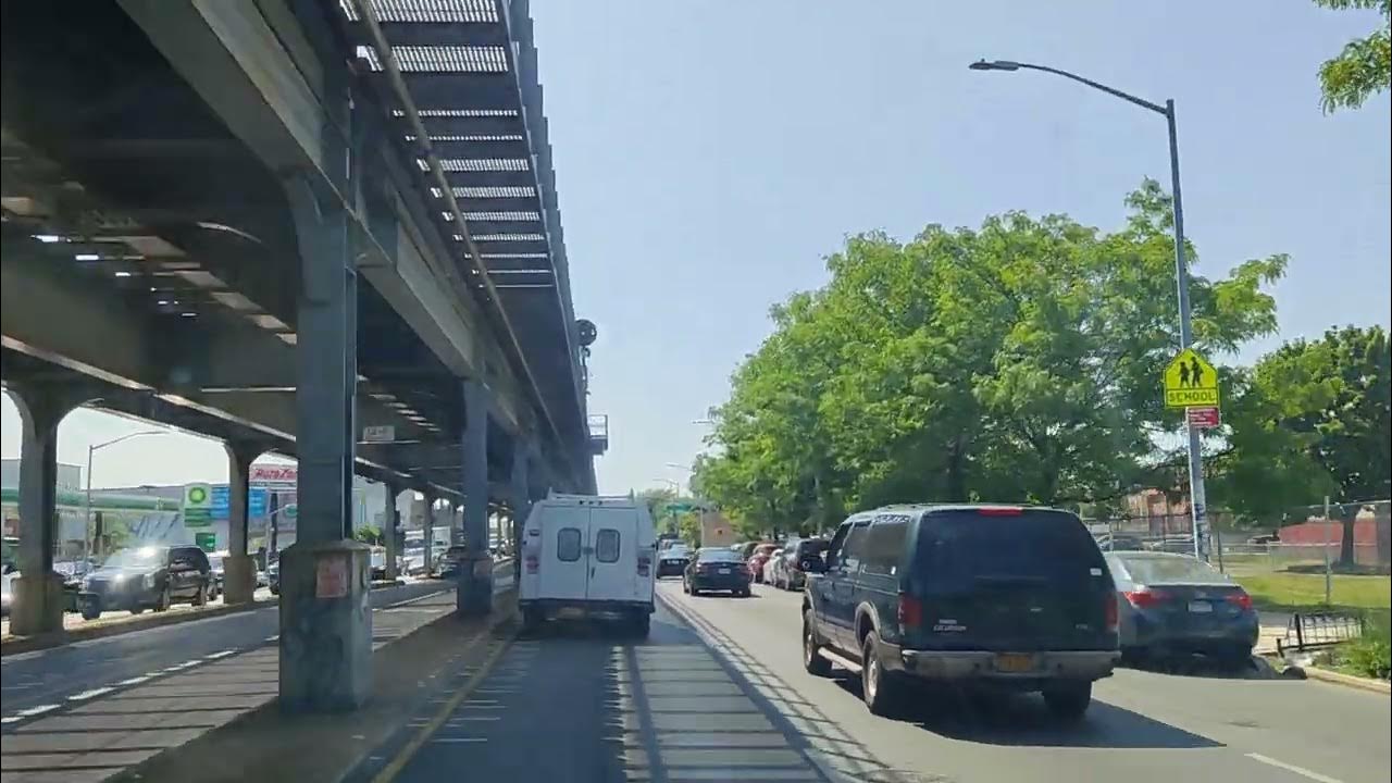 Driving on Atlantic Ave between Eastern Pkwy/Boerum Pl,turn left on