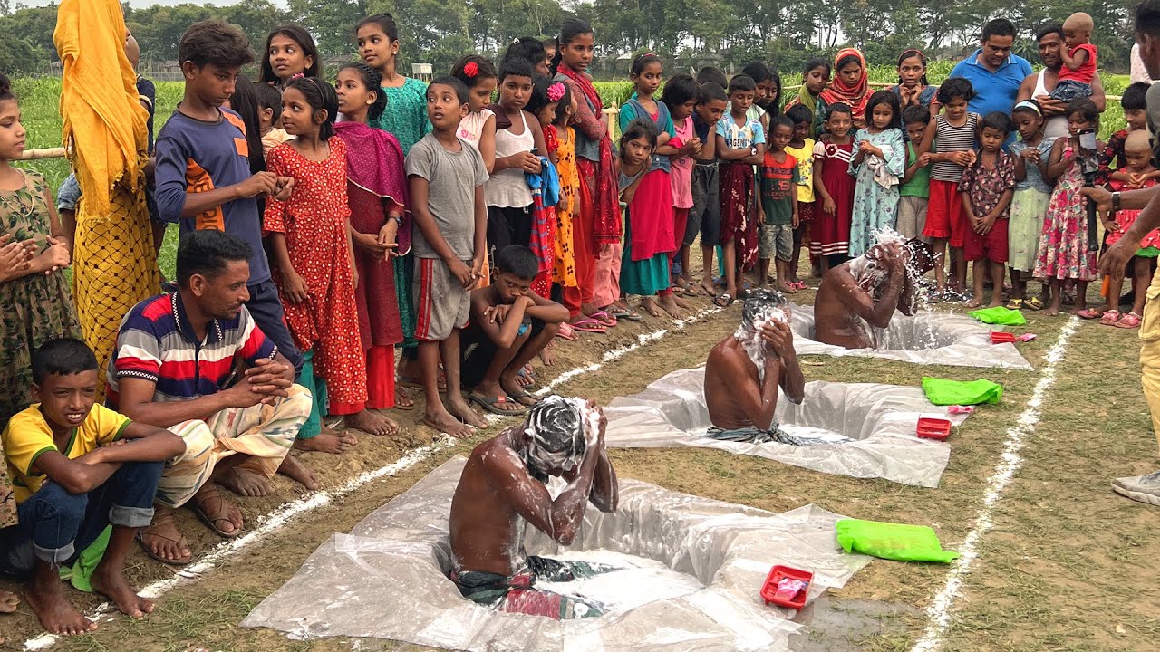 গায়ে সাবান ঘষে শেষ করার আজব চ্যালেঞ্জ। চাচাদের মজার খেলা দেখে গ্রামের সবাই আনন্দে মেতে উঠলো