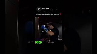 TJR finally found something to grind boxing🥊#tjr #streamerlive #irlstream